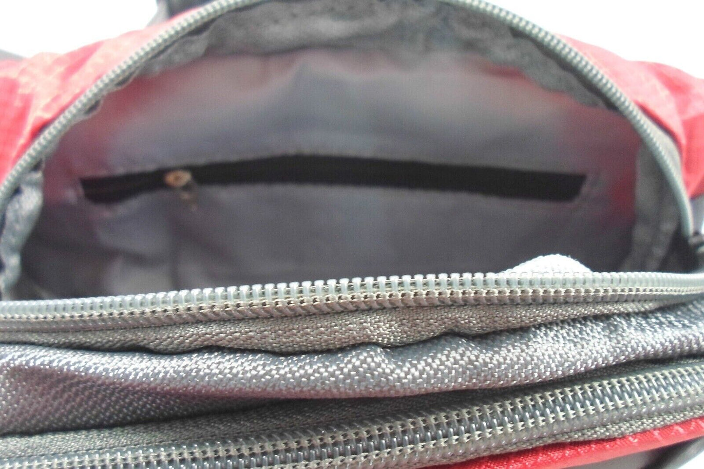 Sport Fanny Pack Waist Bag Fanny Gray Red Spacious Hip Belt Unisex Travel Pouch