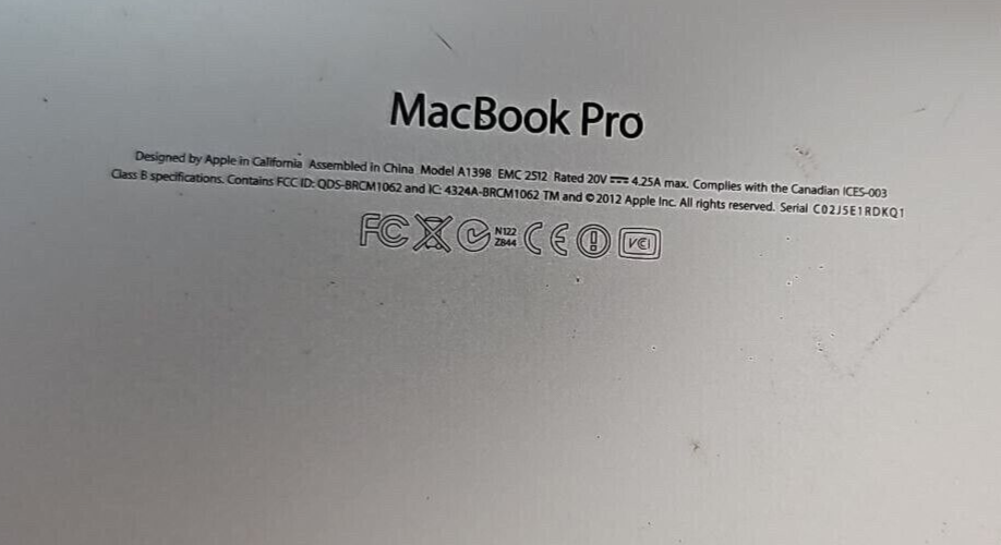 Apple Macbook Pro A1398 Laptop 15" Notebook i7 Parts Only Need Repair