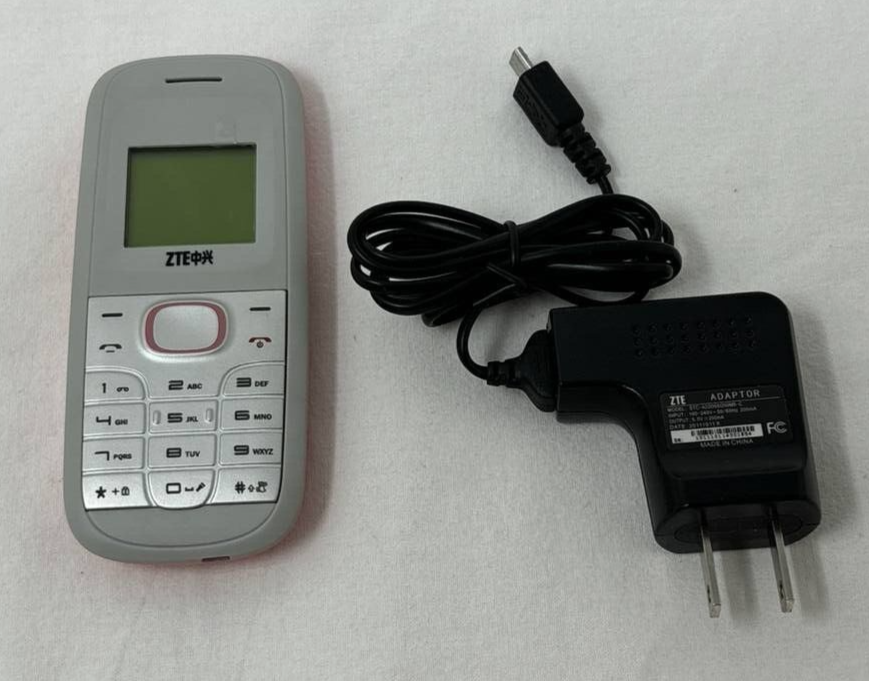 ZTE-G S505 Bar Mobile Phone Vintage GS505 Keypad GSM Digital FM Radio Pink Tiny