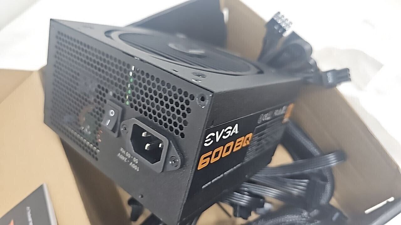 EVGA 600 BQ 80 + Plus Bronze 600W Semi Modular FDB Fan Power Supply PSU OEM