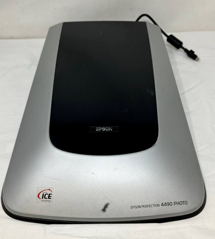 Epson Perfection 4490 Flatbed Photo Scanner Negatives Slide USB 4800 x 9600 OEM
