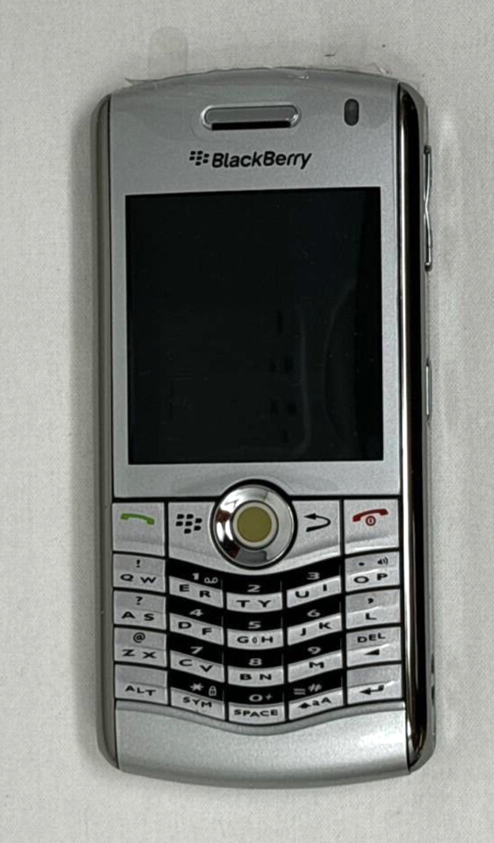 BlackBerry Pearl 8120 Cellphone 2MP 2G GSM Unlocked 2.2" LCD Silver Gray