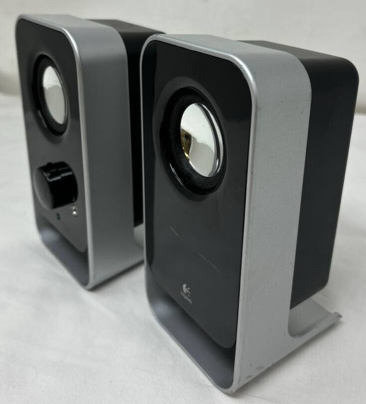 Logitech LS11 2.0 Multimedia Computer Stereo Speaker System 3W For Windows Mac