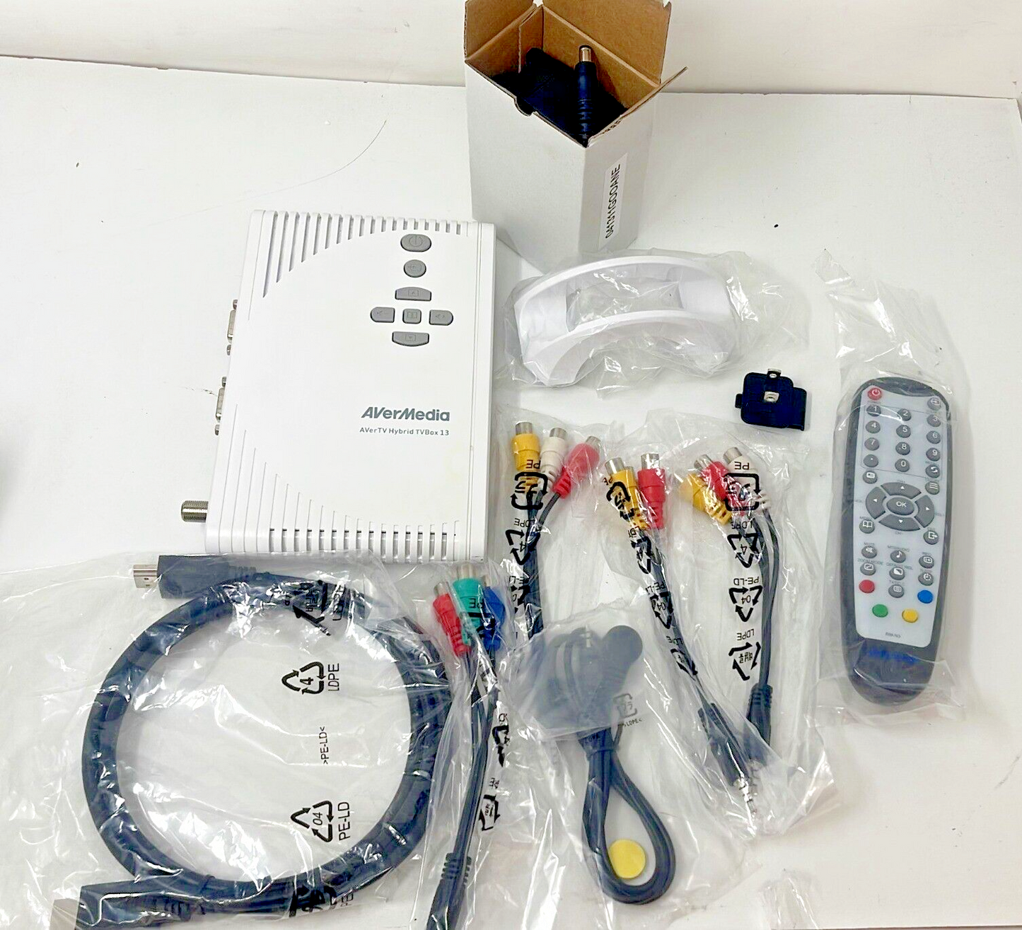 Avermedia A200P Avertv Hybrid TVBox 13 HDMI Digital Converter TV Box Kit