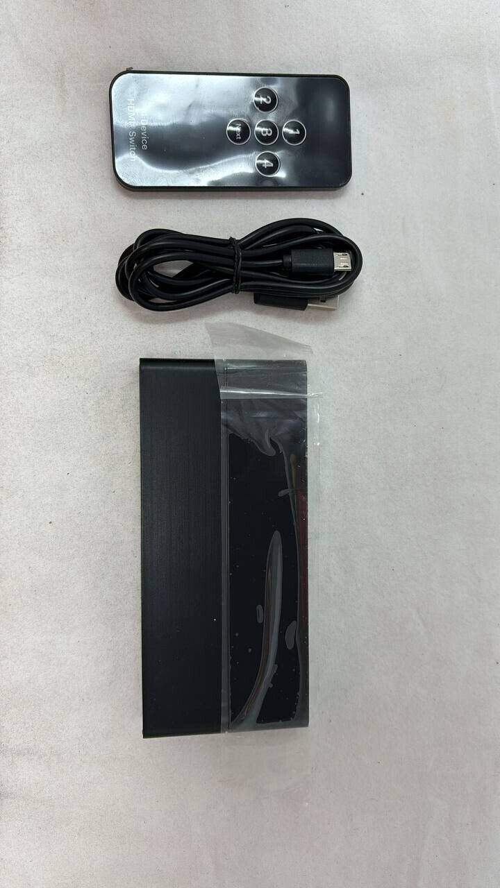 Watch onn 4 Device HDMI Switch with Remote Control for TV Projector Stream Box