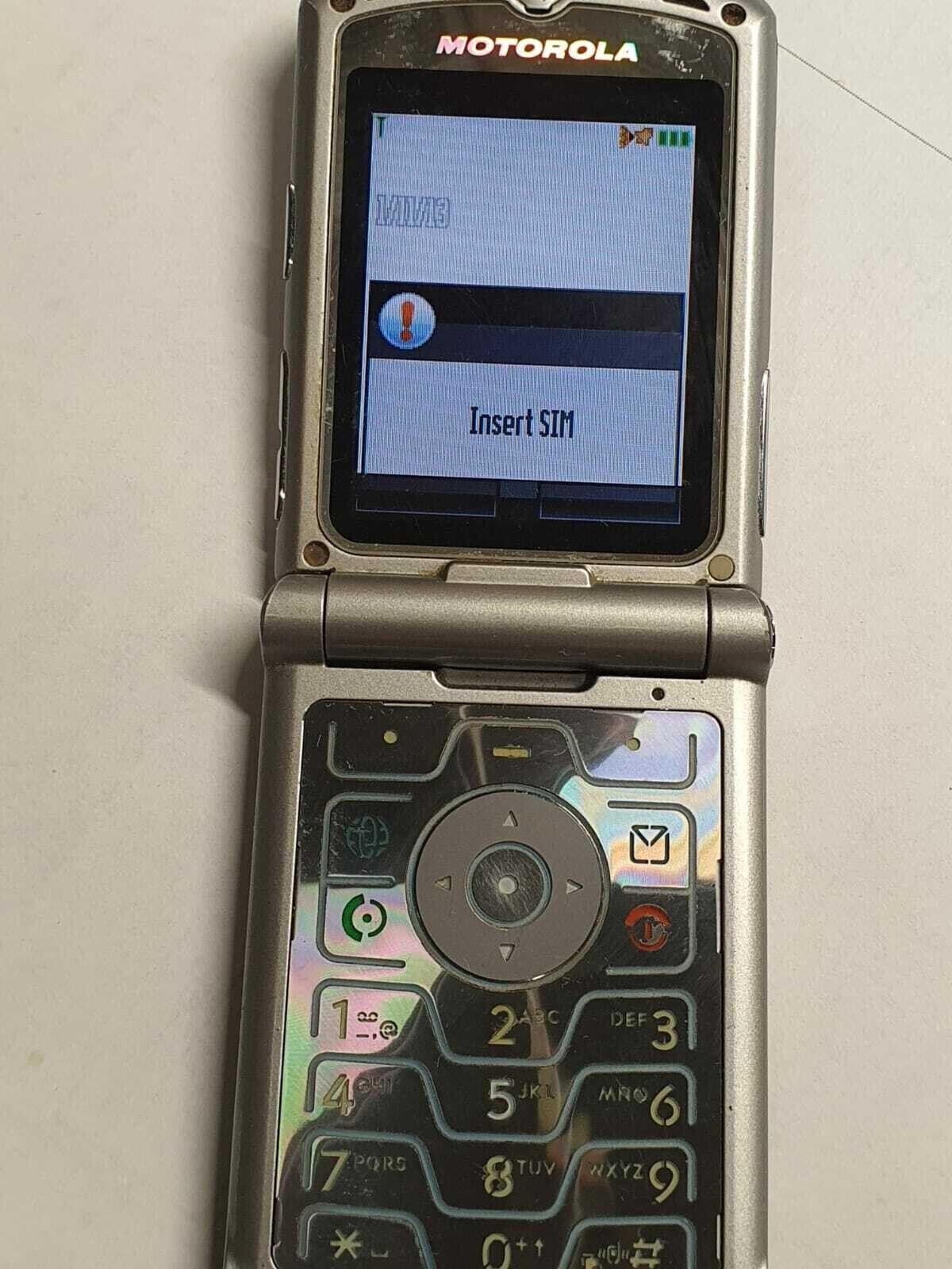 Motorola V3 Phone RAZR ATT Cingular Flip SMS EMAIL GPRS BLUE SLIM GSM QuadBand