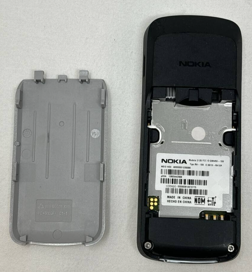 Nokia 2135 Vintage Cell Phone Bar Keyboard Ultra Slim GSM 3G MP3 Speakerphone