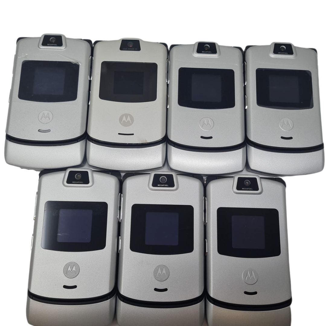 7 Lot Motorola Razr V3m Verizon Silver Used Wholesale Phone connection problems