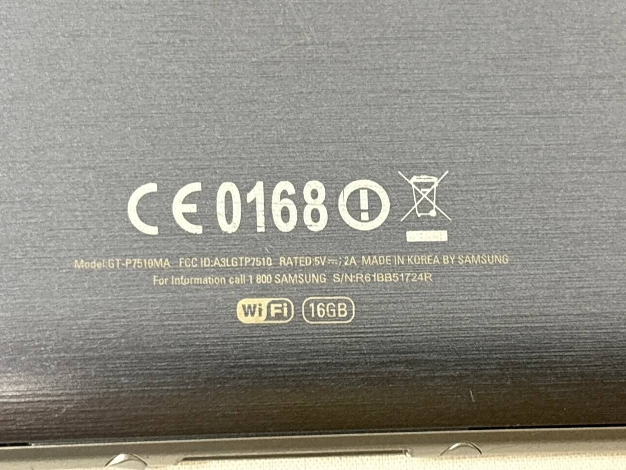Samsung Galaxy Tab 10.1 P7510 16GB WiFi 3.1MP GPS Bluetooth Android READ