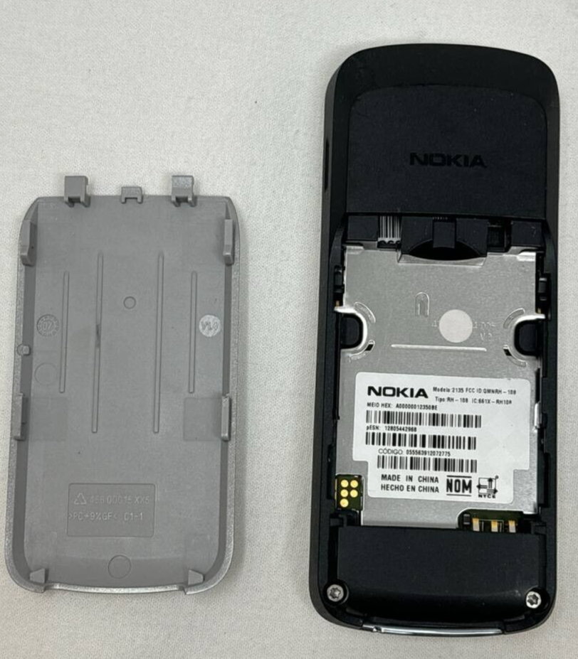 Nokia 2135 Vintage Cell Phone Bar Keyboard Ultra Slim GSM 3G MP3 Speakerphone
