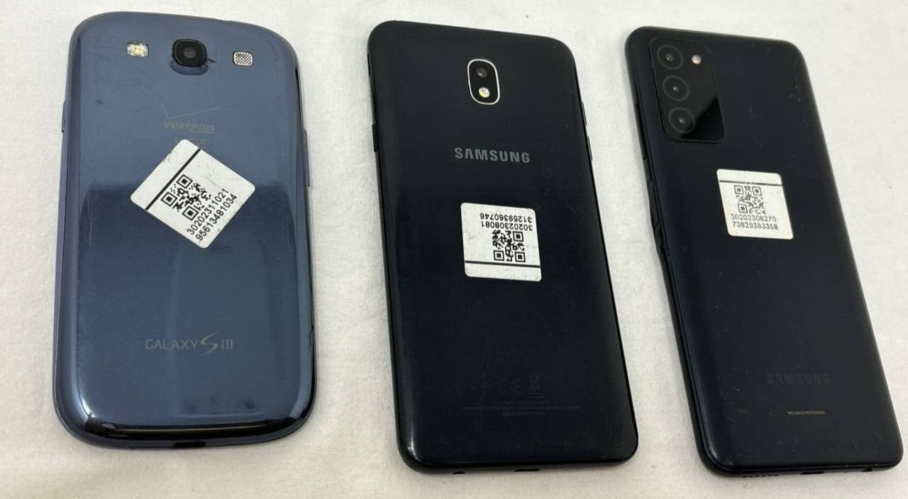 3 Lot Wholesale Samsung Galaxy S3 J7 Prime A03s Untested WHOLESALE As Is Read