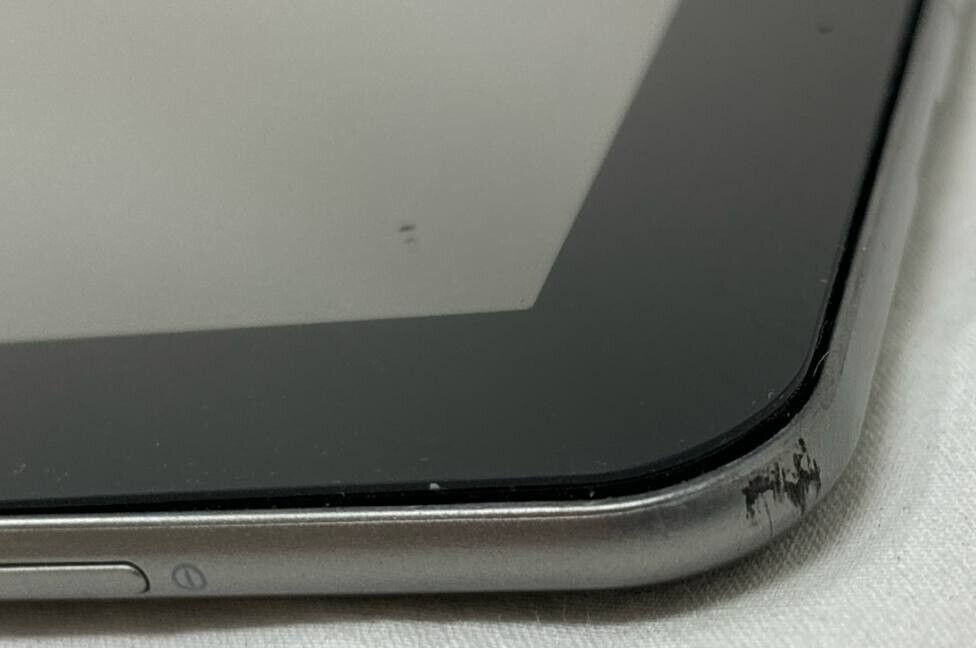 Samsung Galaxy Tab 10.1 P7510 16GB WiFi 3.1MP GPS Bluetooth Android READ
