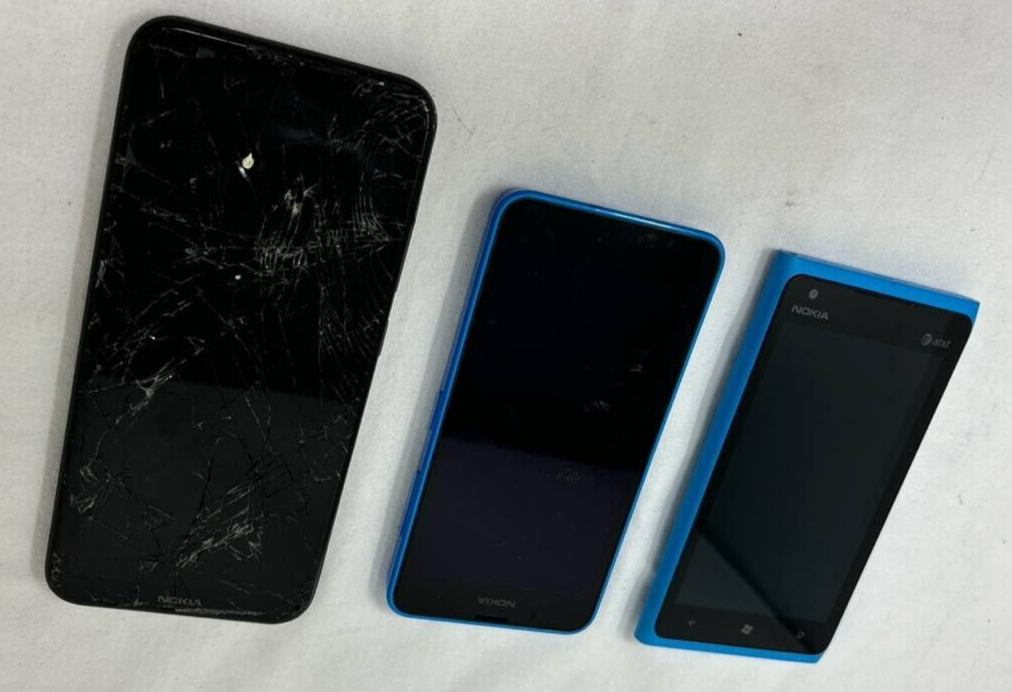 Lot of 3 Phone Nokia C200 Lumia 635 920 6.9" 4G WiFi AMOLED Microsoft READ Repai