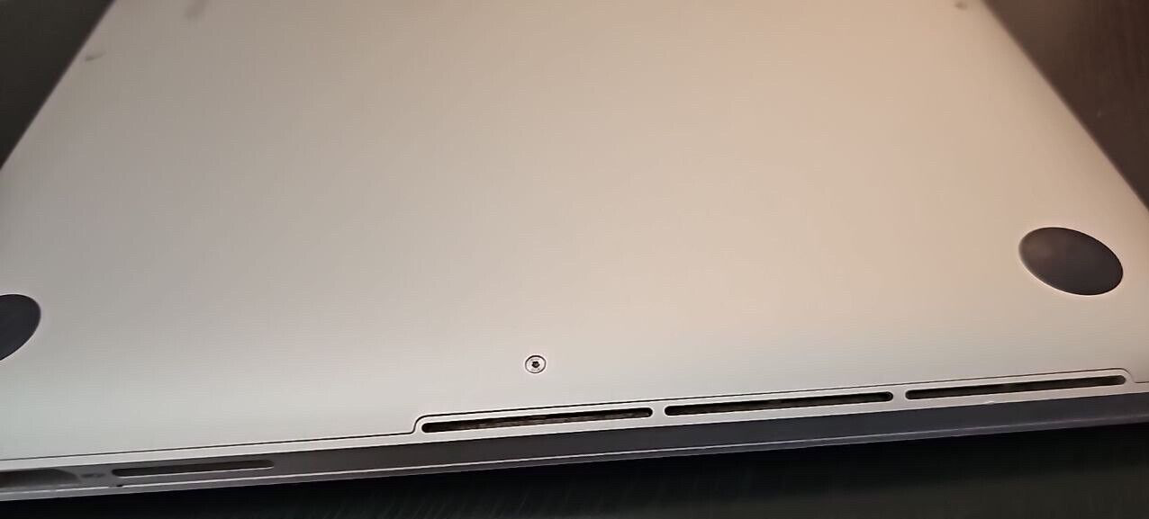 Apple Macbook Pro A1398 Laptop 15" Notebook i7 Parts Only Need Repair
