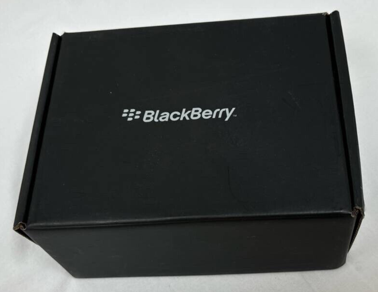 BlackBerry Pearl 8120 Cellphone 2MP 2G GSM Unlocked 2.2" LCD Silver Gray