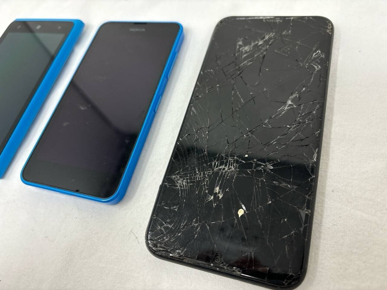 Lot of 3 Phone Nokia C200 Lumia 635 920 6.9" 4G WiFi AMOLED Microsoft READ Repai