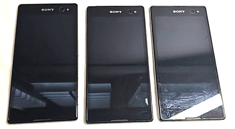 Lot of 3 Sony Xperia C3 Dual Smartphone Wireless WiFi Cell Phone 4G Black READ