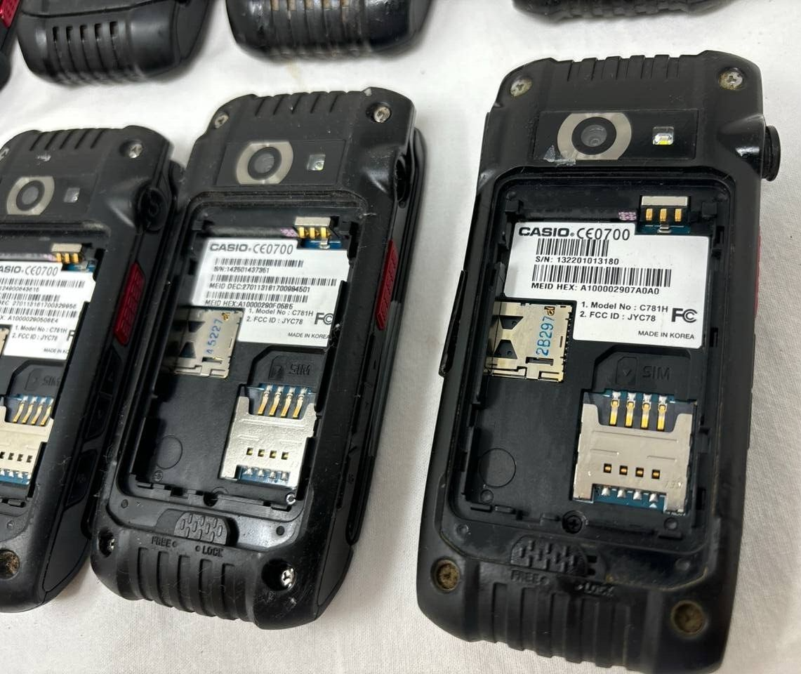 10 Lot Casio C781H G'zOne Ravine 2 Wireless Bluetooth Flip Cell Phone Handset