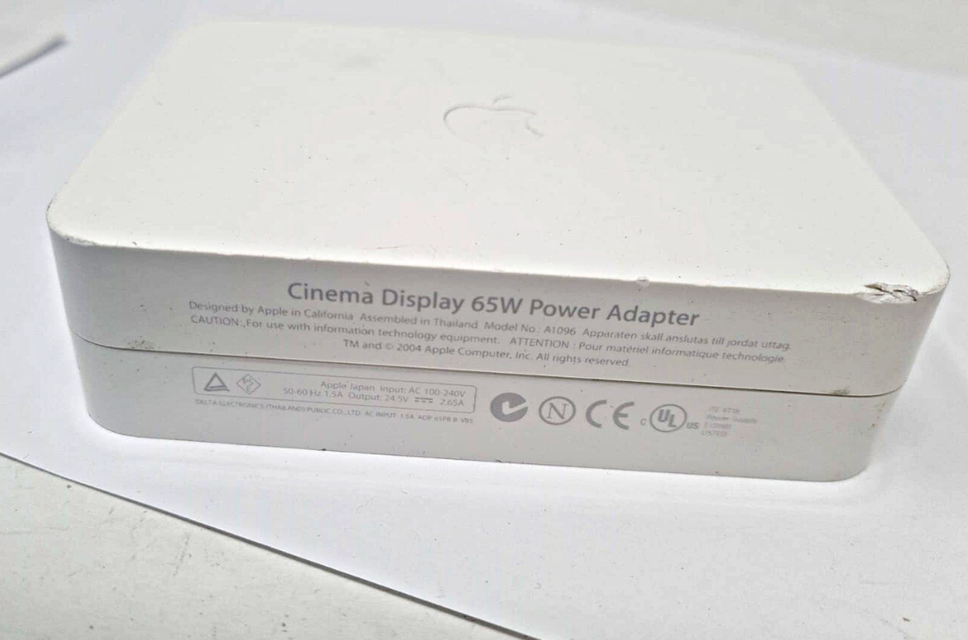 Apple AC Power Supply A1096 Adapter For HD Cinema Display 20" 65W Adapter Only