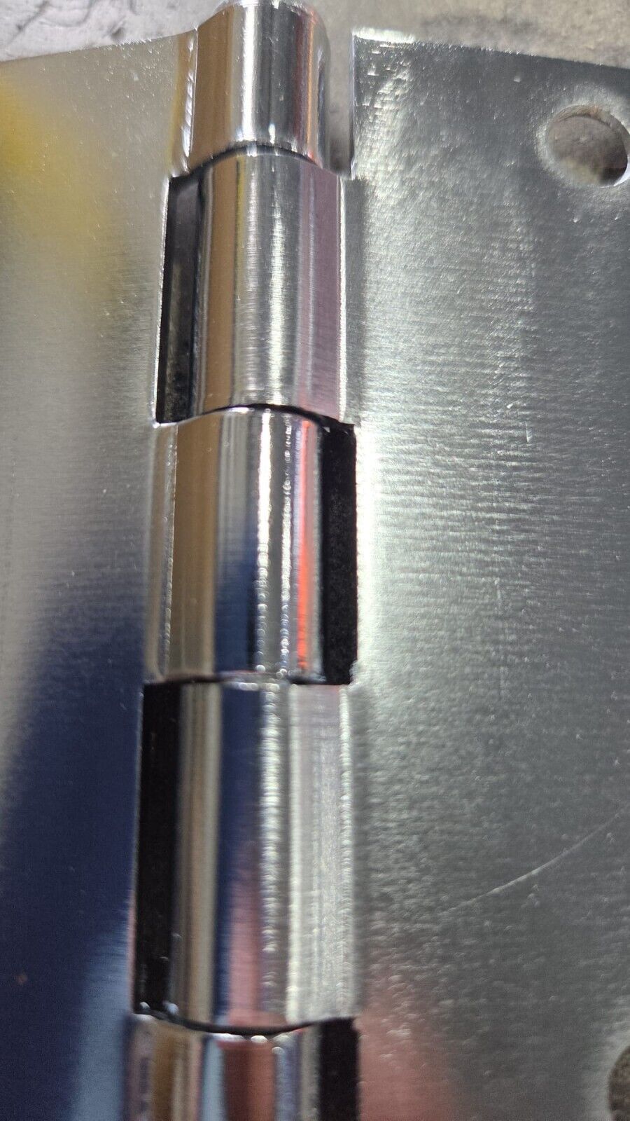 44991618
