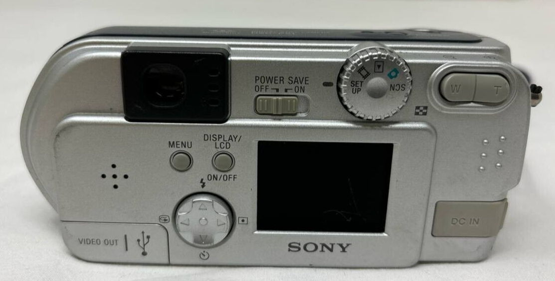 Sony Cyber Shot DSC-P51 Digital Camera Compact 2.0 MP 2x Optical Zoom Silver