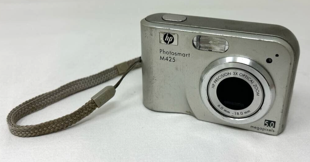 HP Photosmart M425 Digital Camera 3x Optical Zoom 5MP Silver 1.7" Display OEM