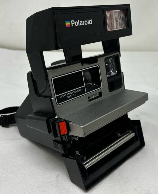 Vintage Polaroid Camera Sun 600 LMS Instant Film Flash Cam with Strap Vintage