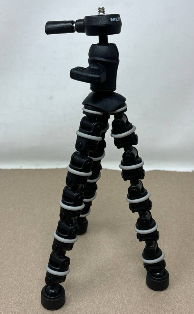 Targus Grypton Pro XL Flexible Tripod with GoPro Attachment for Digital Camera