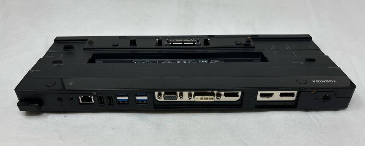 Toshiba Hi-Speed Port Replicator III 120W PA5116U-1PRP USB HDMI VGA 3 USB Ports