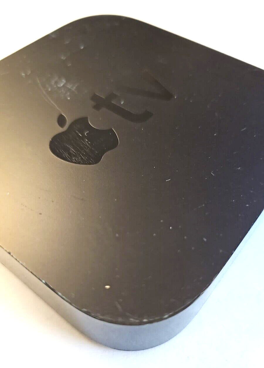 Apple TV 3rd Generation Digital HD 8GB Media Streaming Player A1427 A1469 Black