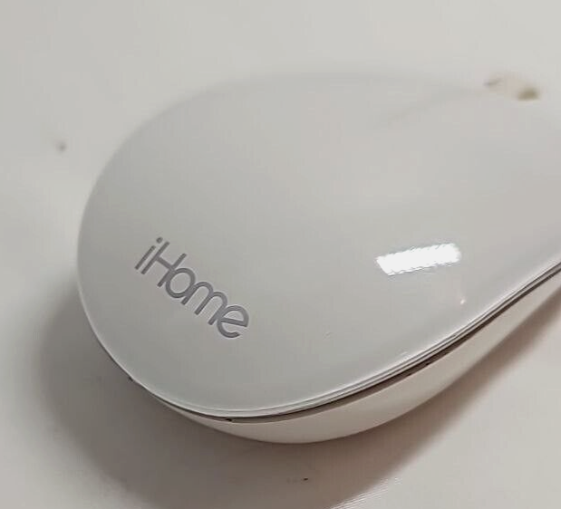 iHome Wireless Laser Mouse Ergonomic Bluetooth Ambidextrous Slim White for Mac