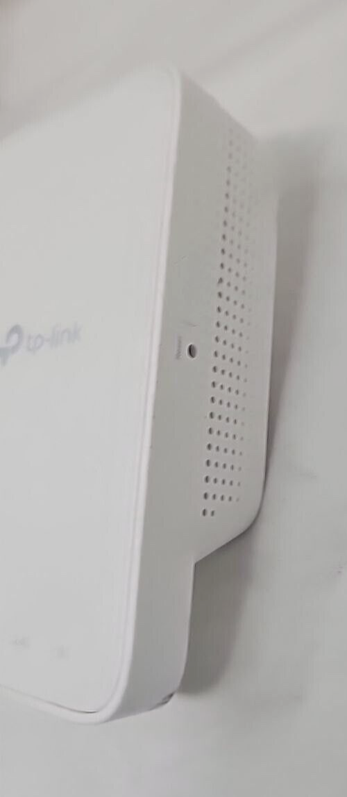 TP-Link Wireless WiFi Range Extender Signal Booster Internet Amplifier RE300