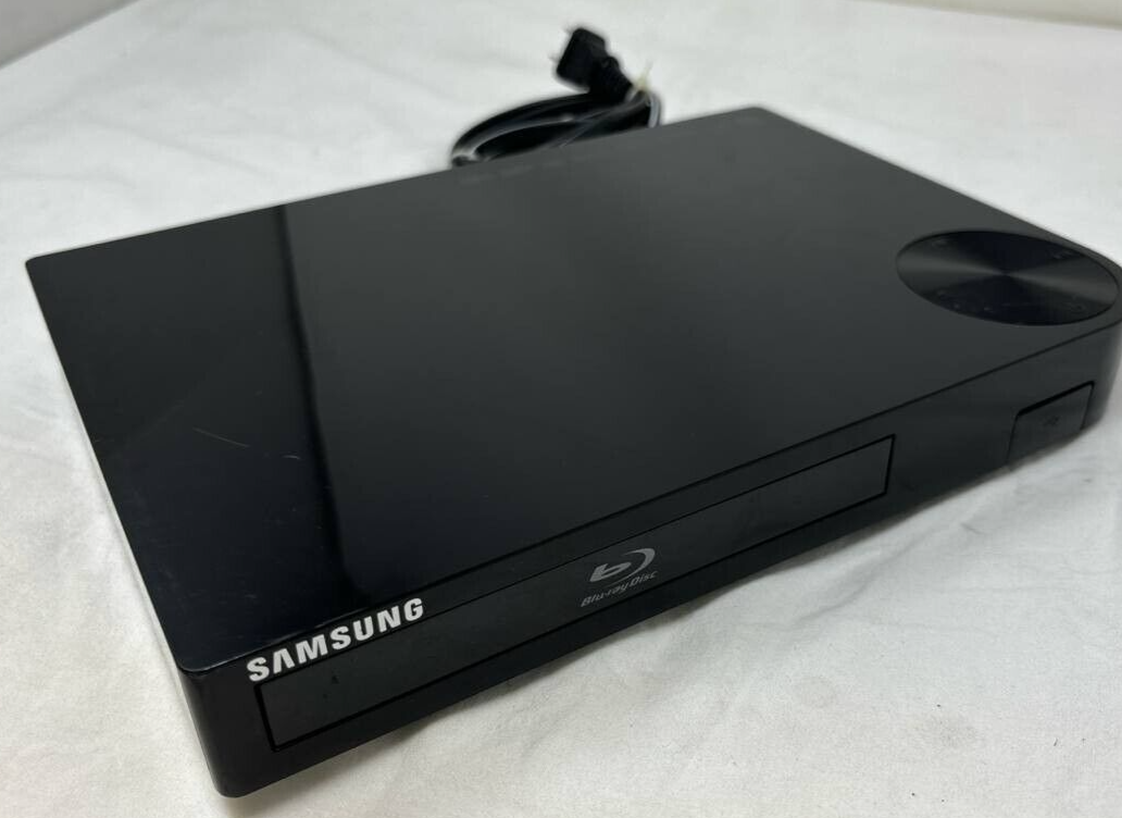 Samsung BD F5700 WiFi Blu-Ray DVD Player 1080p Wireless Streaming HDMI Dolby FHD