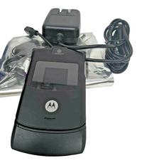 Motorola Razr V3 V3g Flip Phone AT&T Locked 5MB GSM 2G 3G Mobile Retro READ