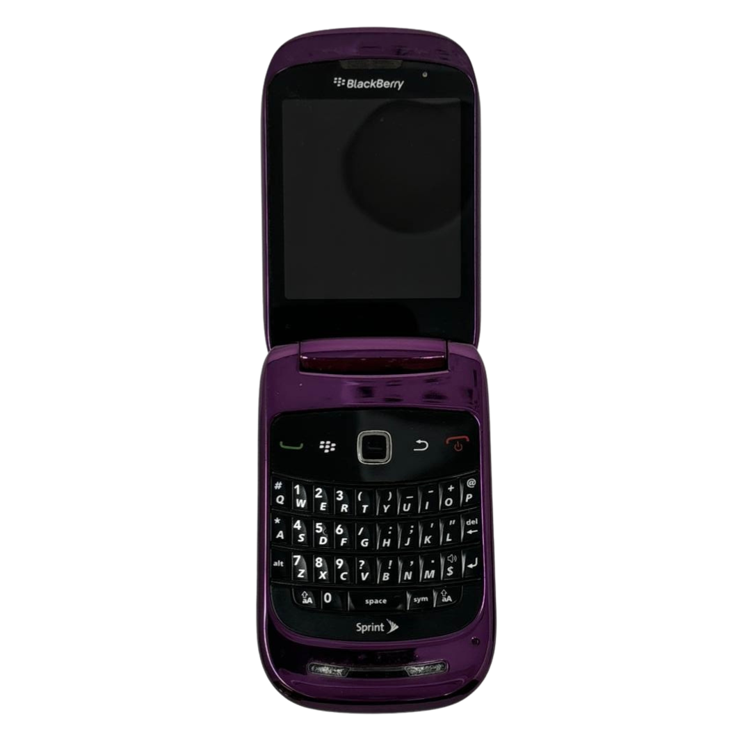 Blackberry Style 9670 Sprint Smartphone Rare Flip Phone QWERTY 5MP Purple READ