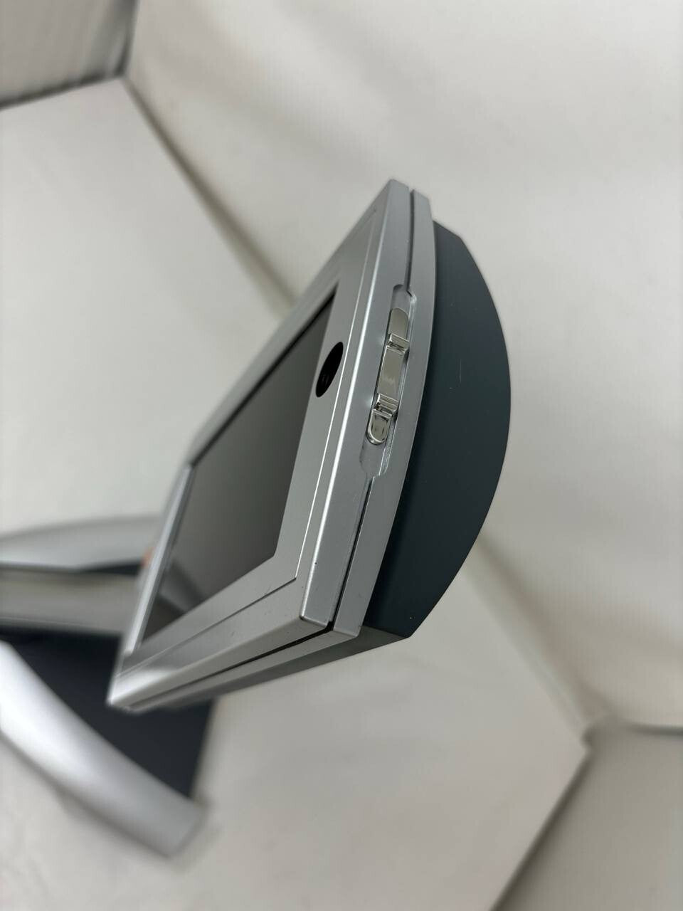 44991582