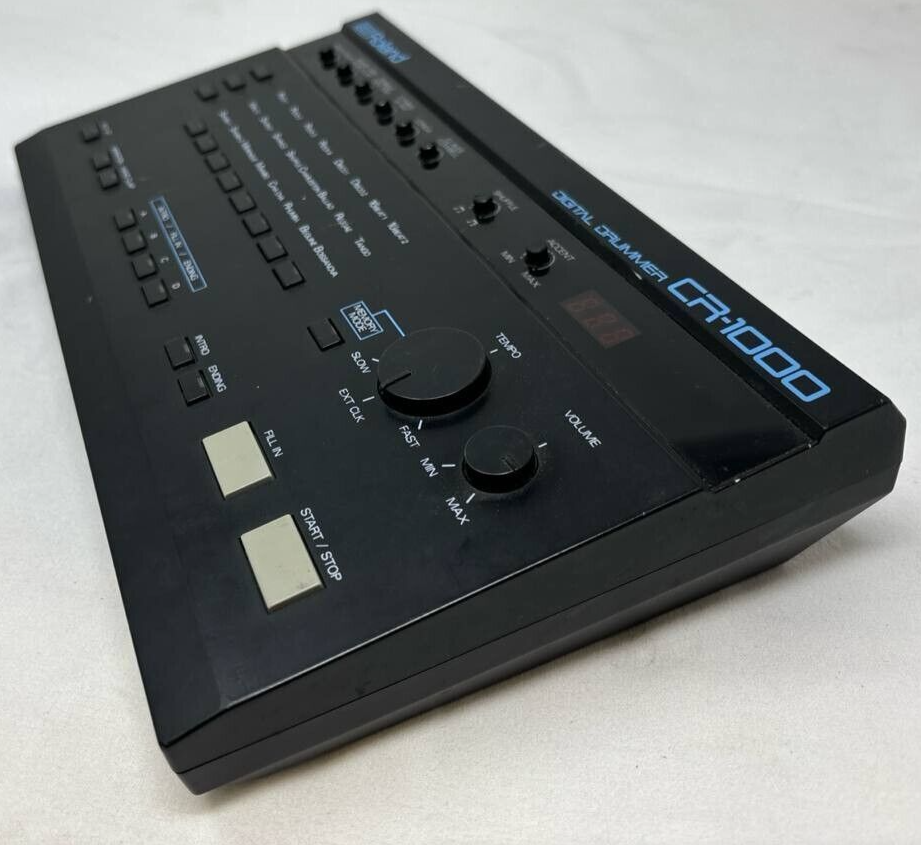 Roland CR-1000 Digital Drummer Midi Drum Machine LED Display 23 Push Button OEM