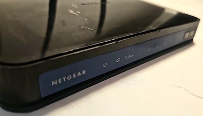 NetGear N450 WNR2500 Wireless Router Fast Internet for Gaming Streaming Network