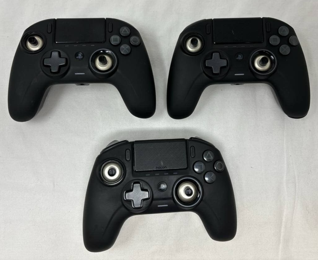 3 Lot  Nacon Revolution Unlimited Pro Wireless Joystick Gamepad for PS4 Games