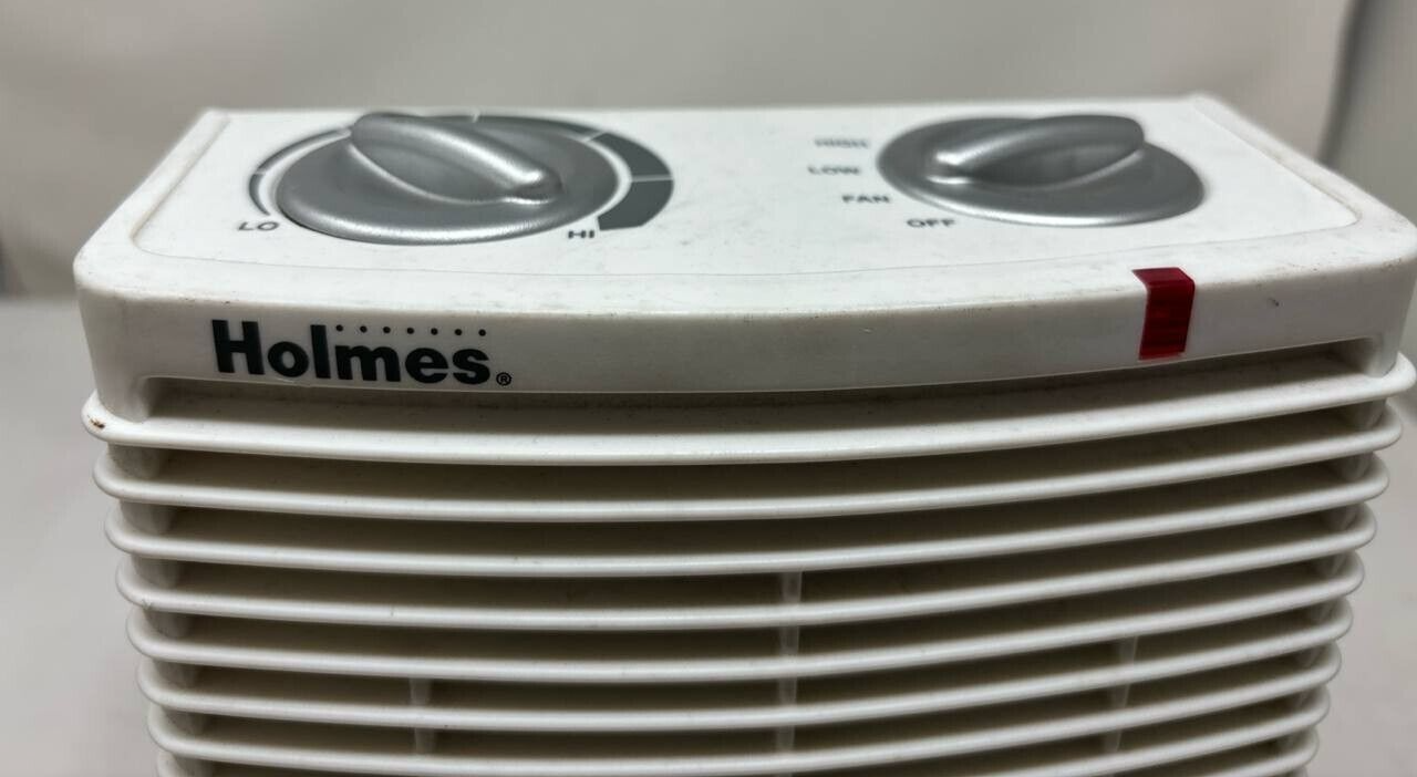 Holmes Portable Desktop Heater Fan Thermostat Indoor and Cool Touch Housing