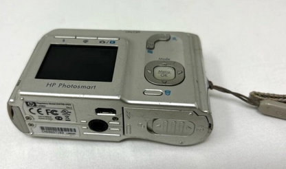 HP Photosmart M425 Digital Camera 3x Optical Zoom 5MP Silver 1.7" Display OEM