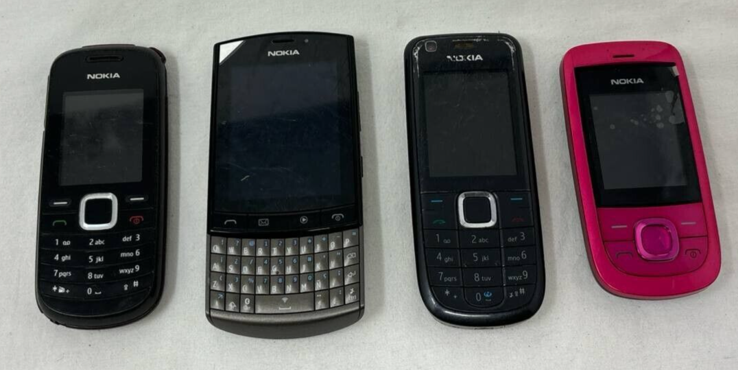 Lot of 4 Nokia Cell Phone Bar Keyboard Vintage Mixed 303 1661 2220s-b 3120c-1b