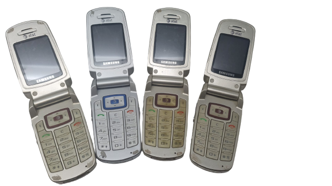 Lot of 4 Samsung SGH-A127 AT&T Cellular Flip Phone GSM For Repair Untested