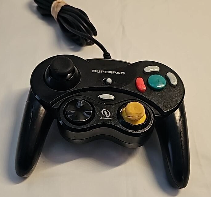 Interact Superpad Wired Controller Gamepad for Nintendo Gamecube Black