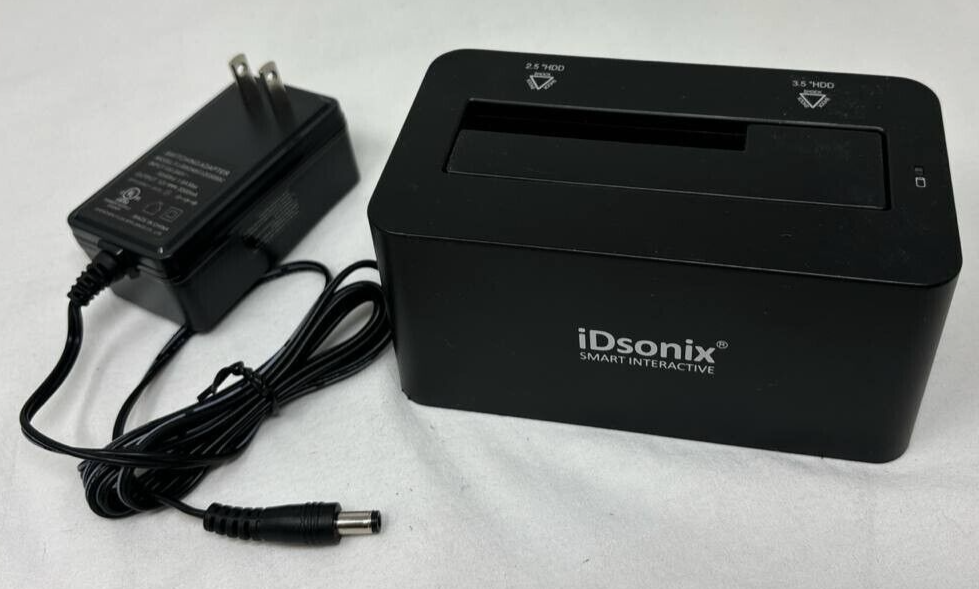 iDsonix Super Speed USB C 3.0 2.5" & 3.5" Hard Drive Docking Station Plugable