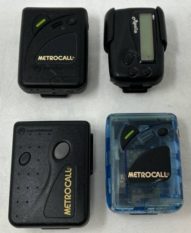 Lot of 4 Vintage Motorola Pagers Beepers Belt Clips Clock Backlight Vibration