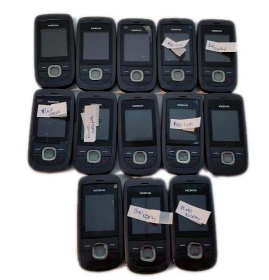 12 Lot Nokia 2220 Slide GSM Phone  Personal Wholesale USED ANTIQUE
