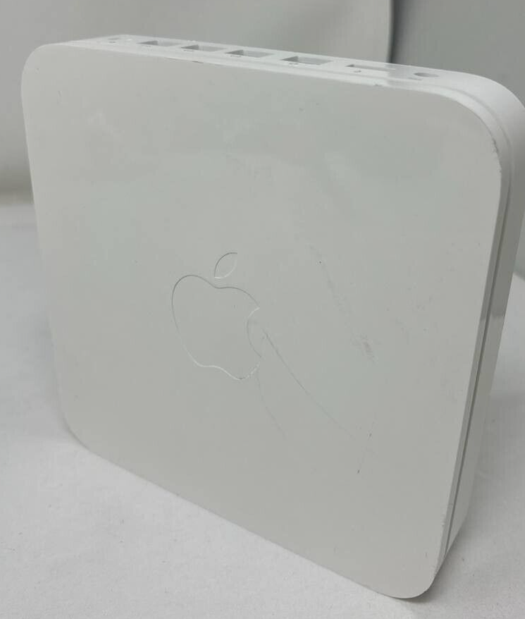 Apple A1143 AirPort Extreme WiFi Router Base Station Express 802.11n White OEM