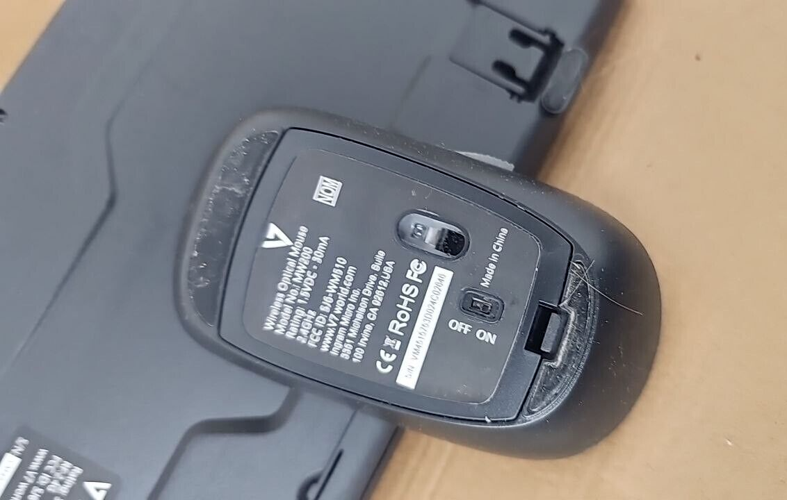 44993686
