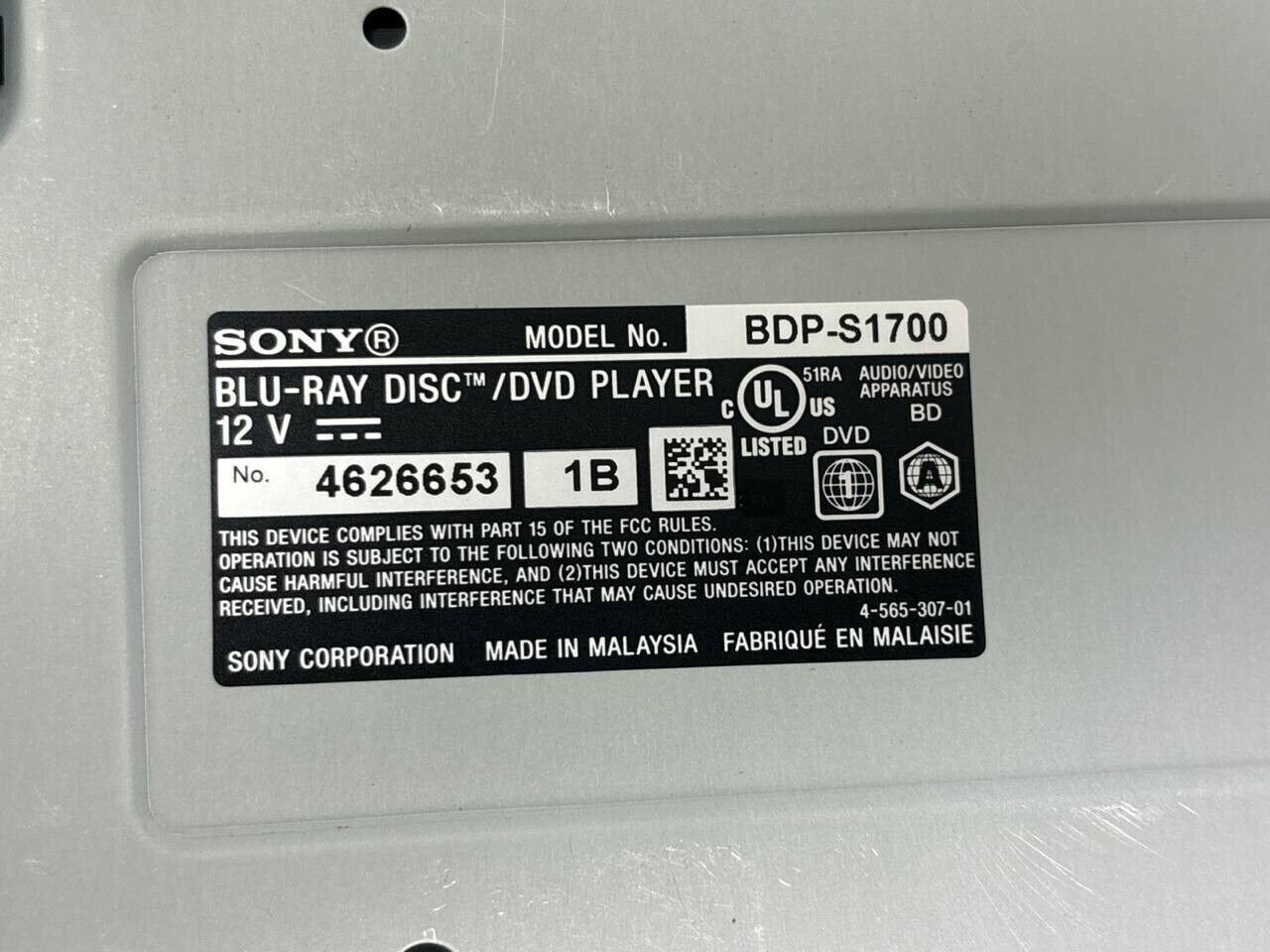 Sony BDP S1700 Blu-Ray DVD Player 1080p HDMI Dolby HD Wired Streaming READ